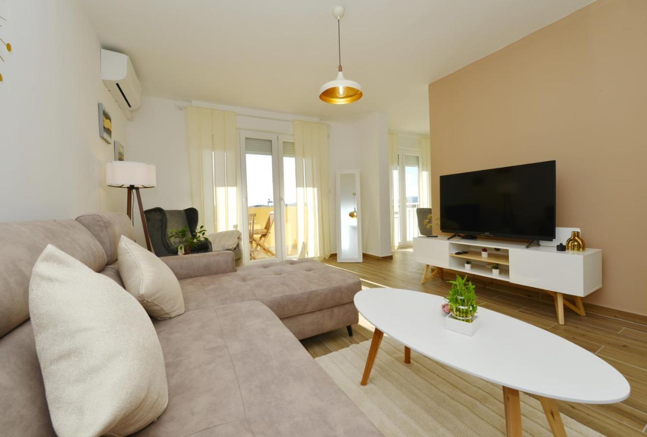 Apartman Lola Zadar Buitenkant foto