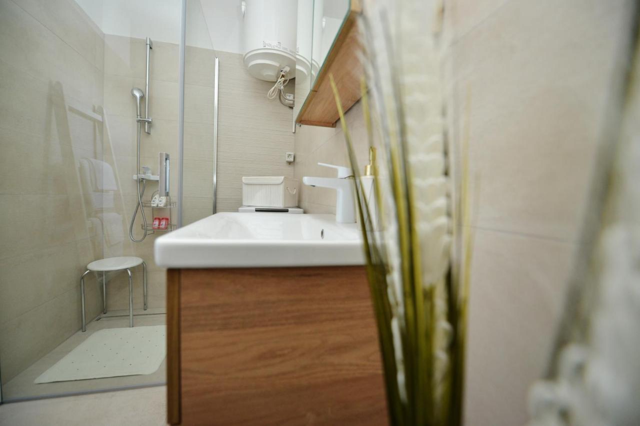 Apartman Lola Zadar Buitenkant foto